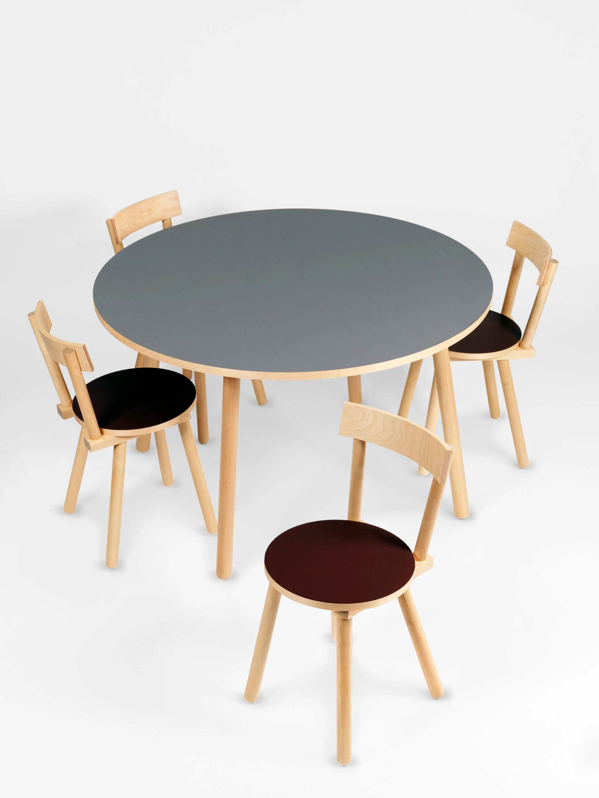2010_Pinocchio_Table_Chair_large_0019