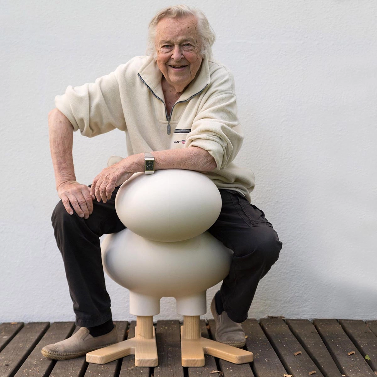 Finnish designer Eero Aarnio portrait, creator of iconic Ball Chair and Happy Bird designs