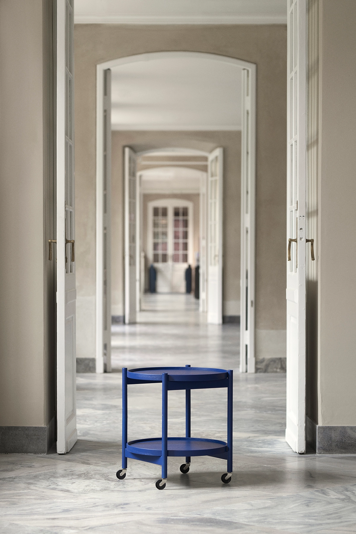 Hans Bölling tray table limited edition featuring Designmuseum Danmark signature indigo finish
