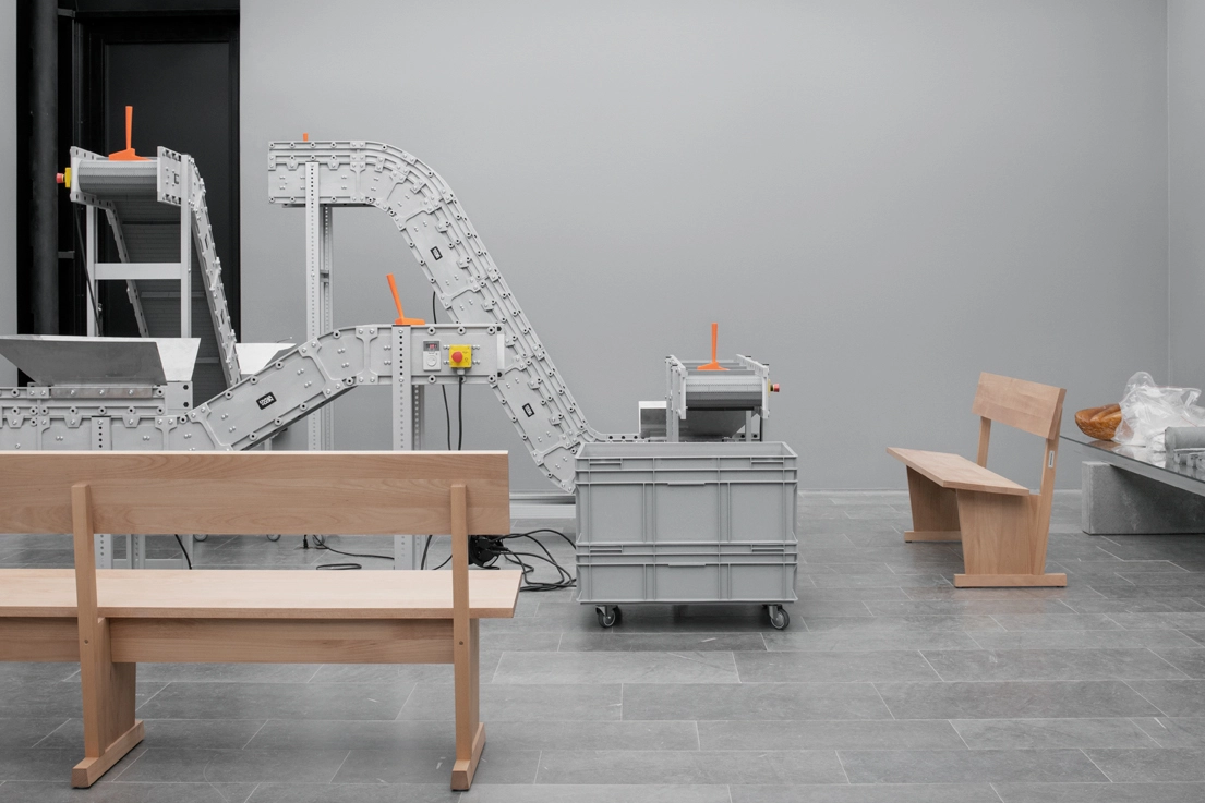 Silent bench variations displaying long and short versions in solid beech construction by Massproductions Sweden