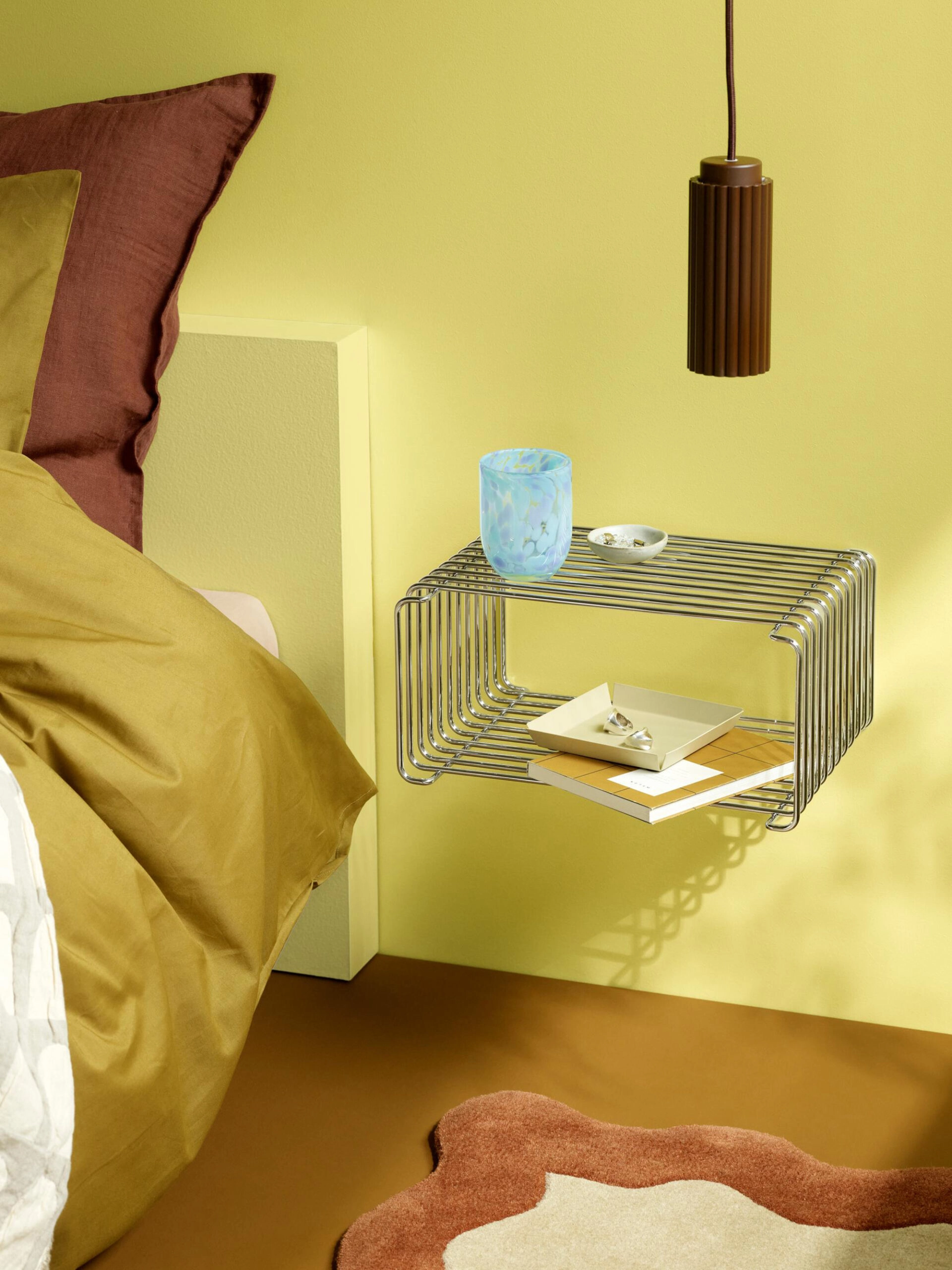 Montana_PantonWire_SingleHalf_D26_Chrome_H