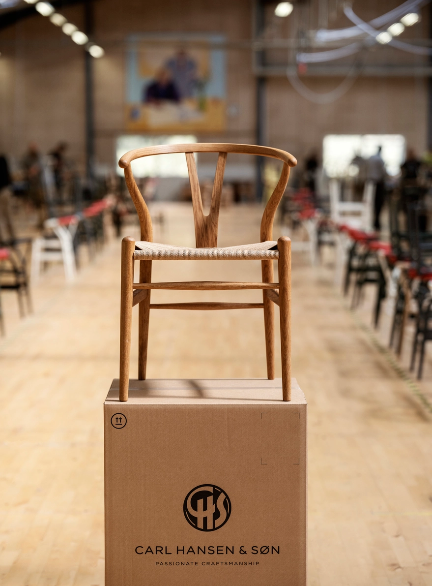 Original Shell Chair by Carl Hansen & Søn