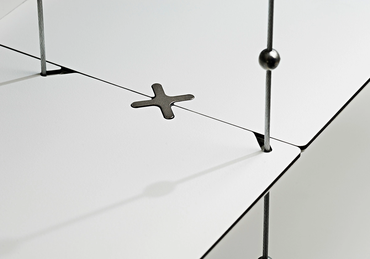 Cell bookshelf detail laminated steel shelf construction Peter Cohen Årets Möbel 2007 high-tech design